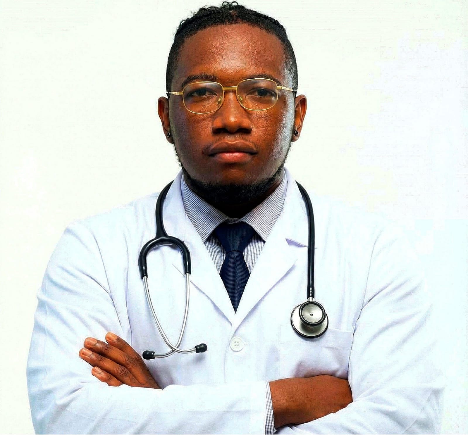 Dr. Ernesto Boma